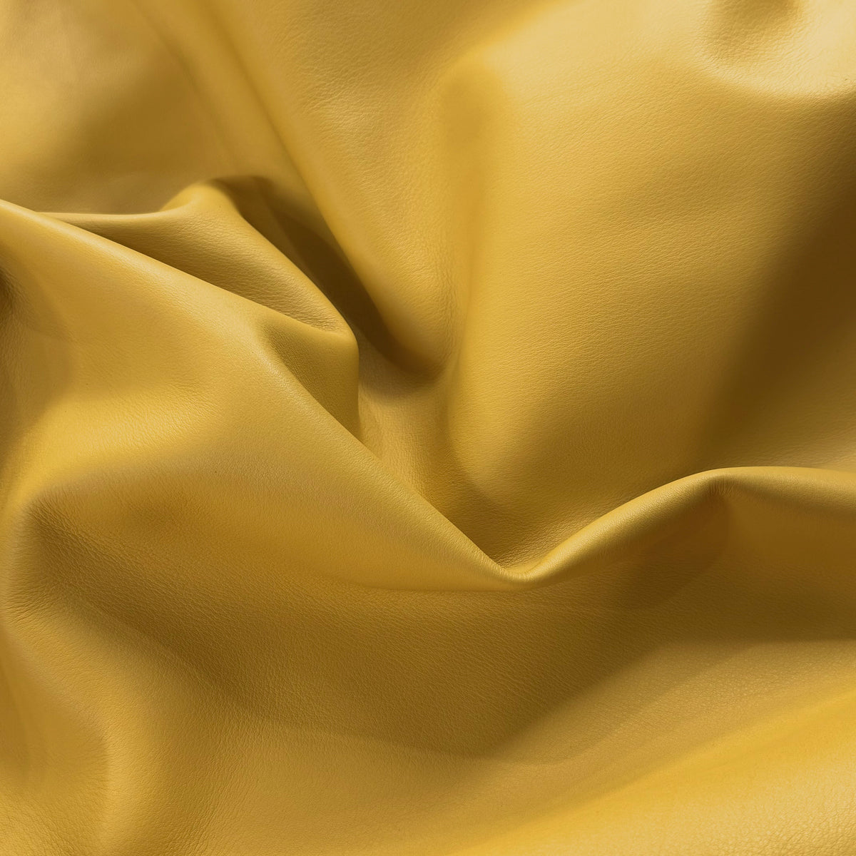 Toro Naturally Pebbled Italian Cow