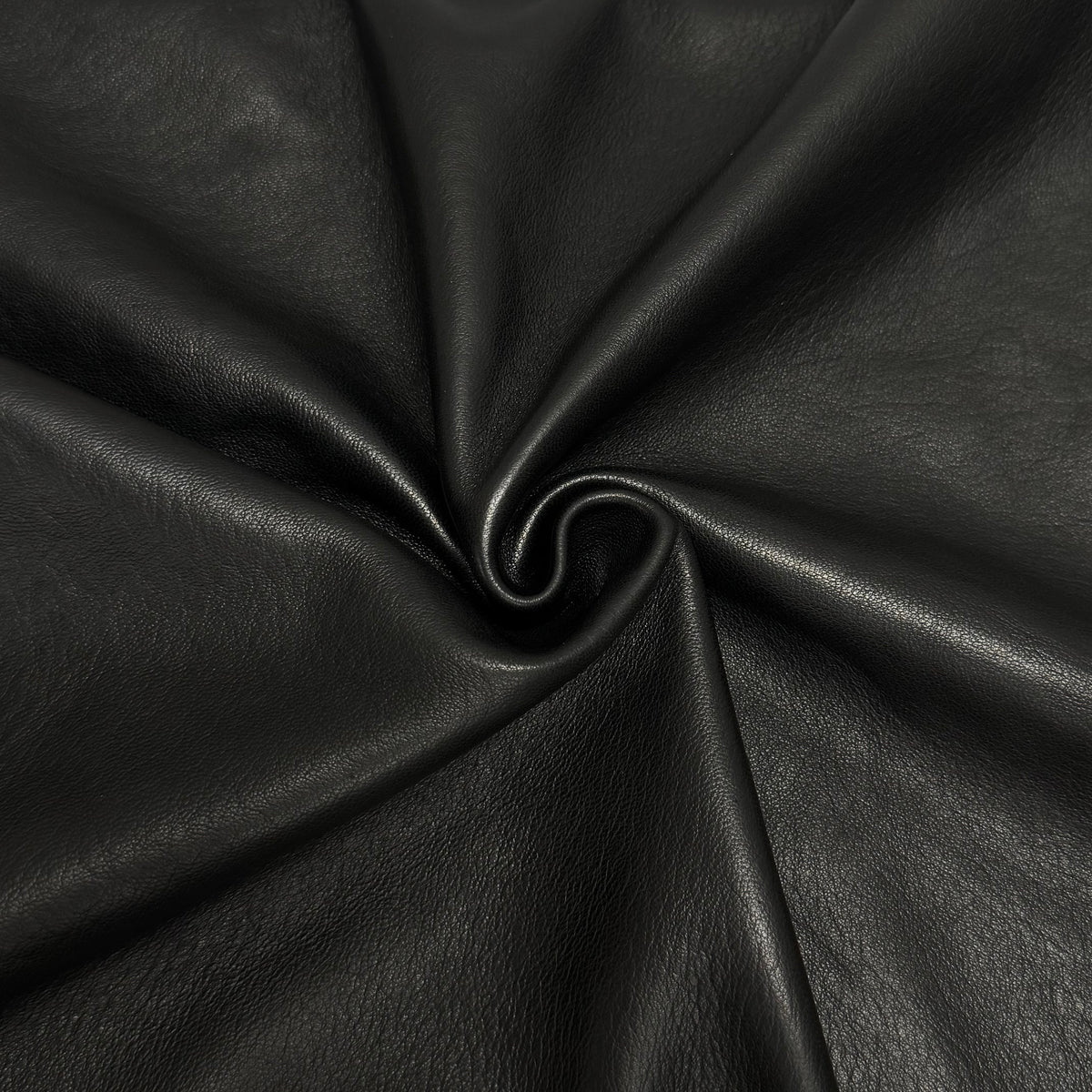 Athens Black Vegetable Tanned Lamb Leather