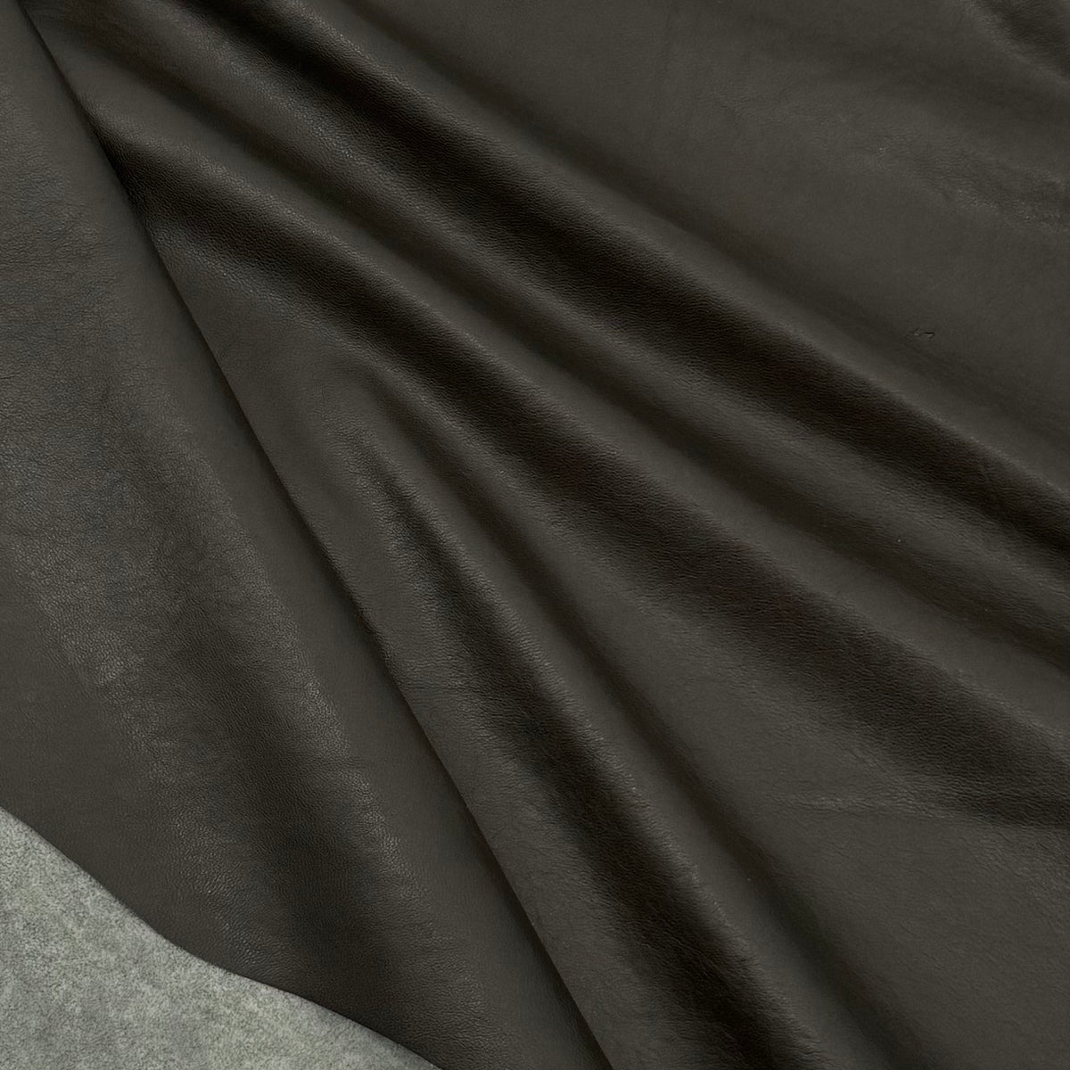 Italian Vegetable Tanned Shadow Lamb