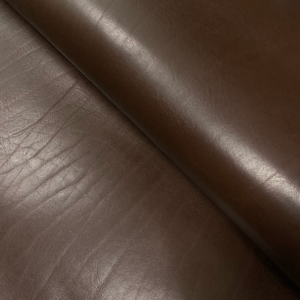 Atlas Cow Vegetable Tanned Shoulder from Tuscany