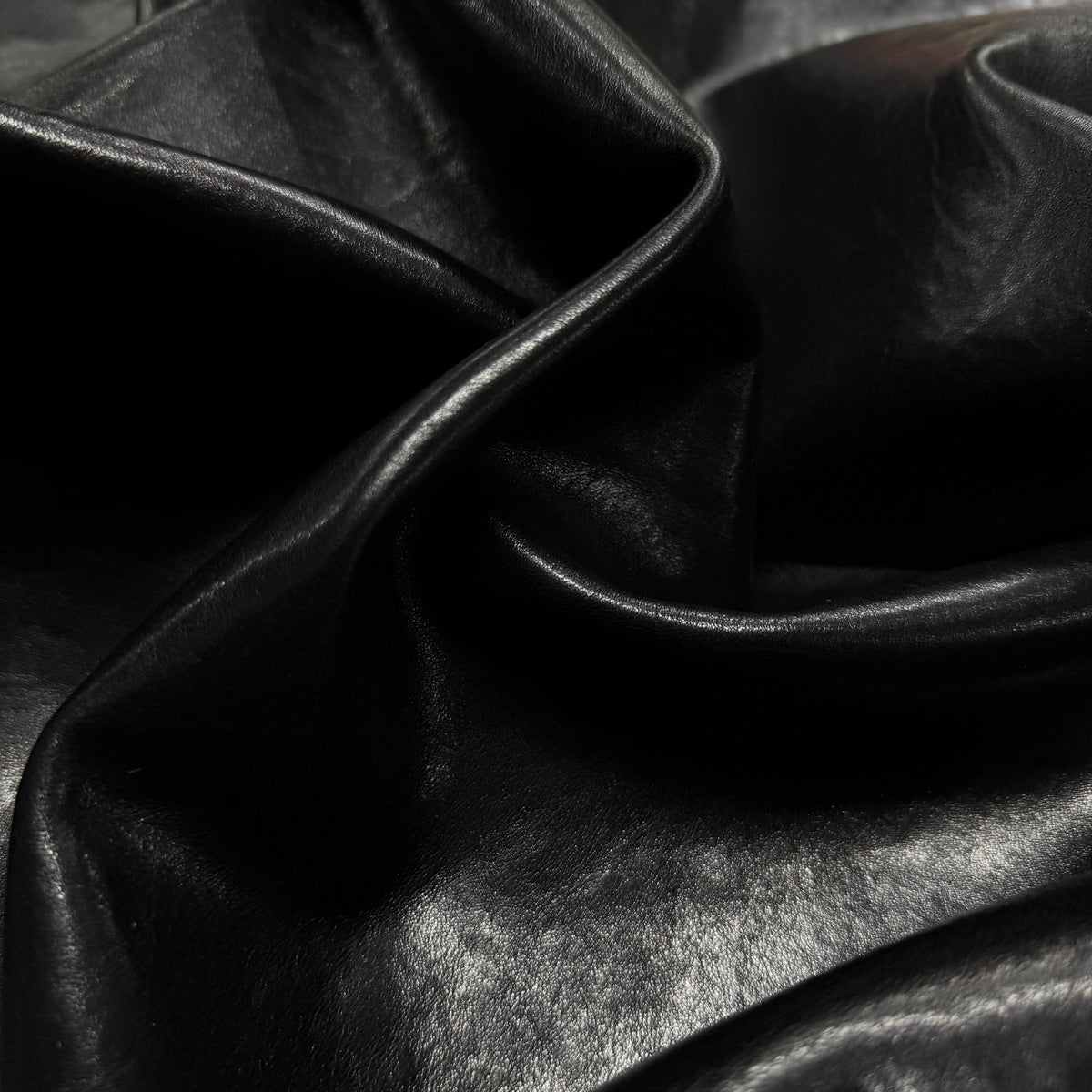 Italian Pistol Horse in Black