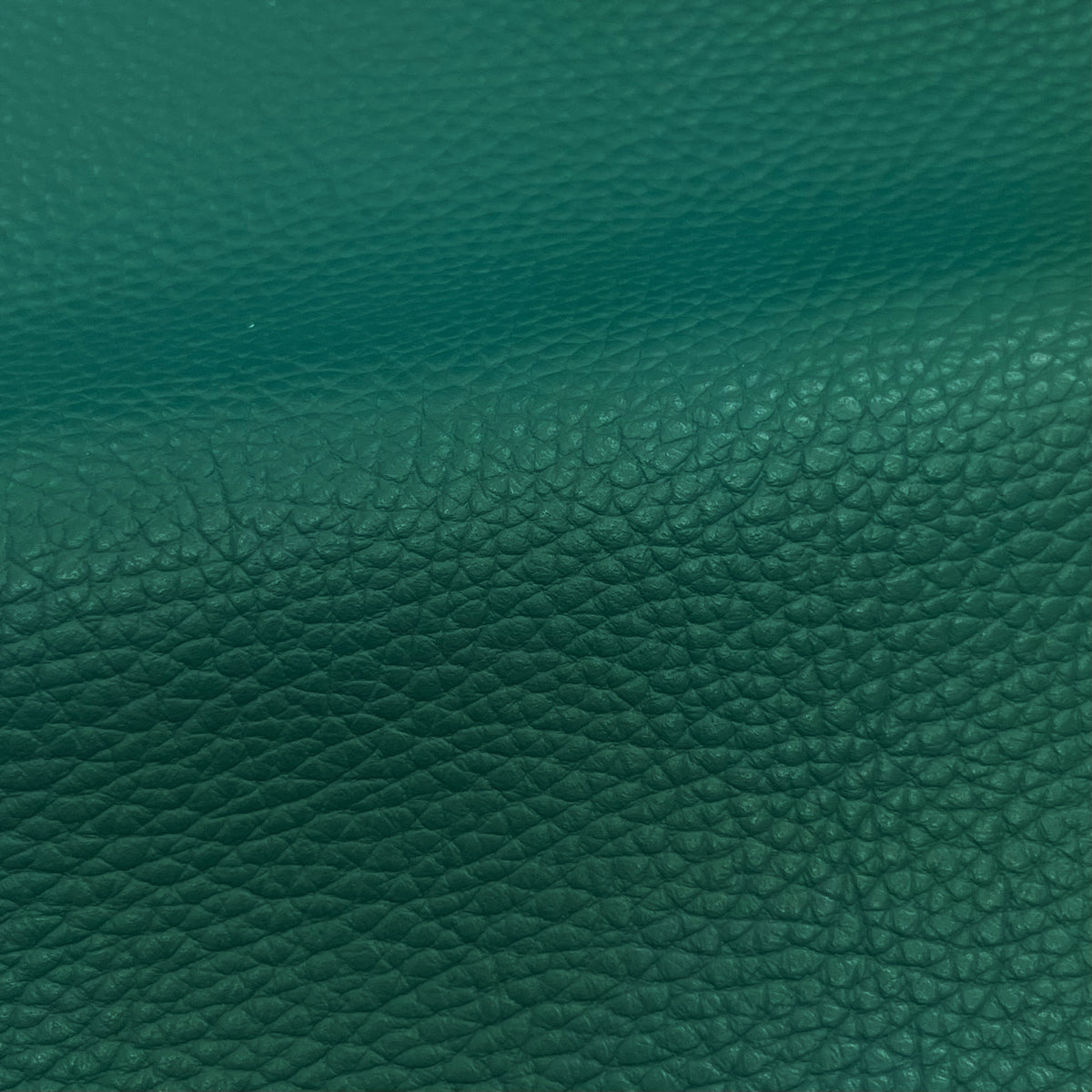 Navajo Cow Pebble Grain Leather | Ships in 2 weeks