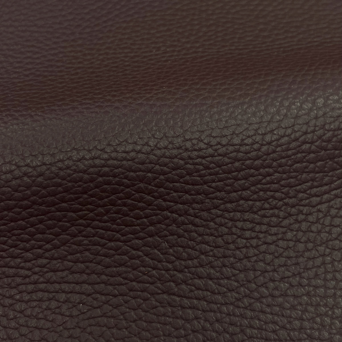 Navajo Cow Pebble Grain Leather | Ships in 2 weeks