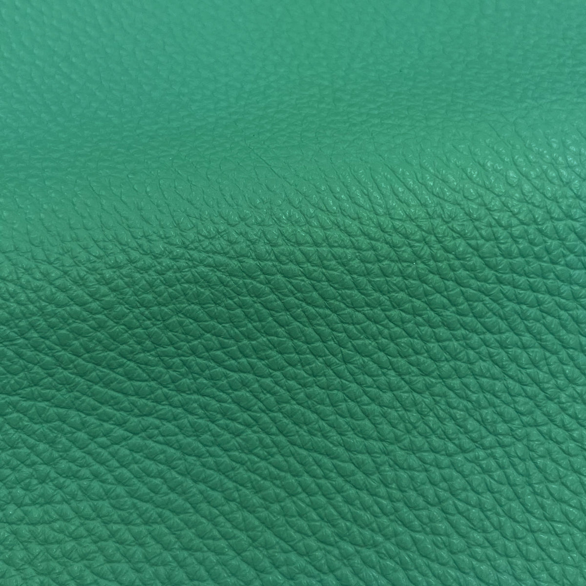 Navajo Cow Pebble Grain Hide | Swatches