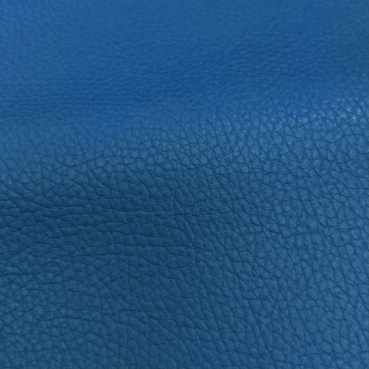 Navajo Cow Pebble Grain Leather | Ships in 2 weeks