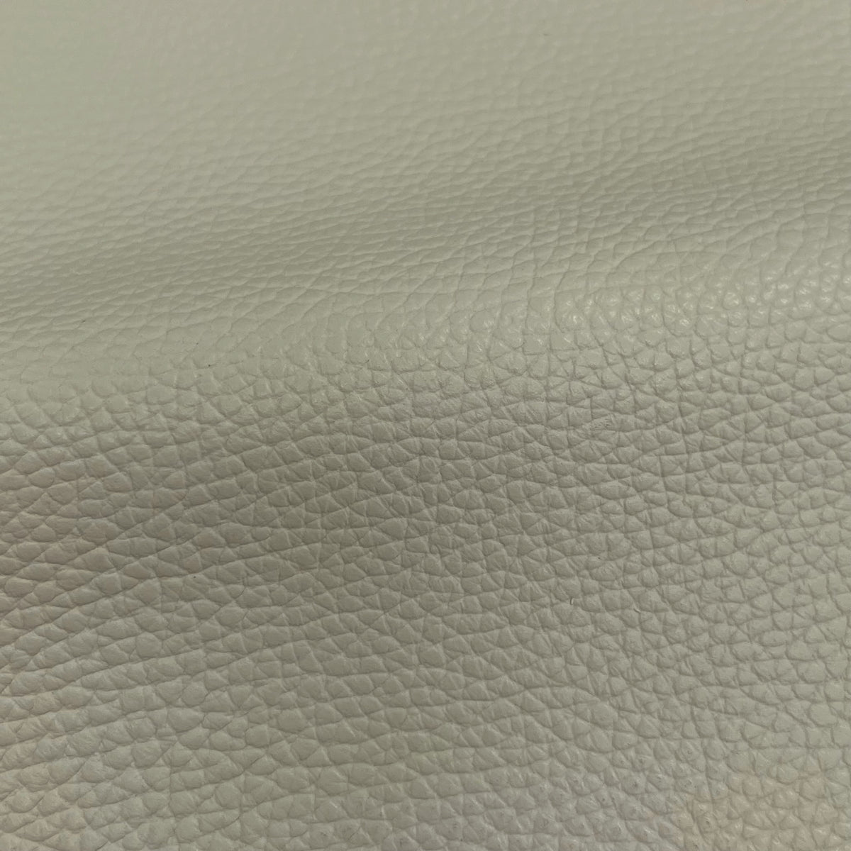 Navajo Cow Pebble Grain Leather | Ships in 2 weeks