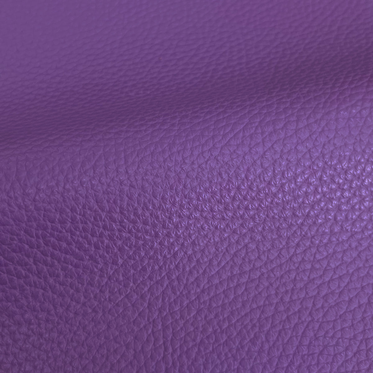 Navajo Cow Pebble Grain Leather | Ships in 2 weeks