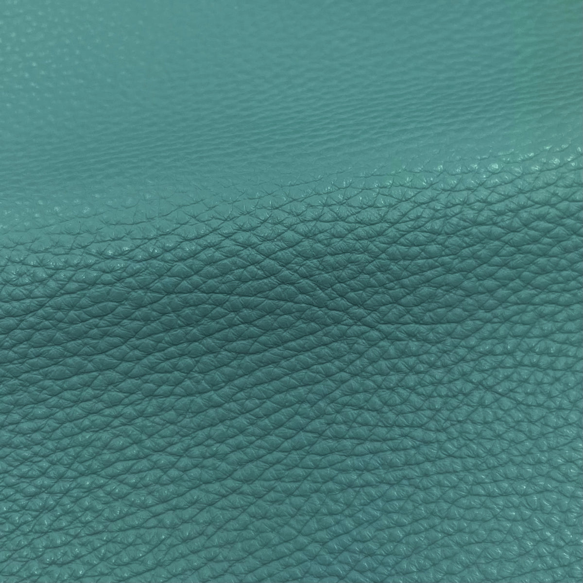 Navajo Cow Pebble Grain Leather | Ships in 2 weeks