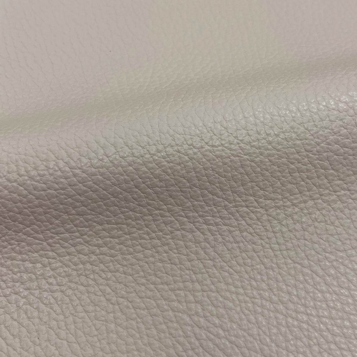 Navajo Cow Pebble Grain Leather | Ships in 2 weeks