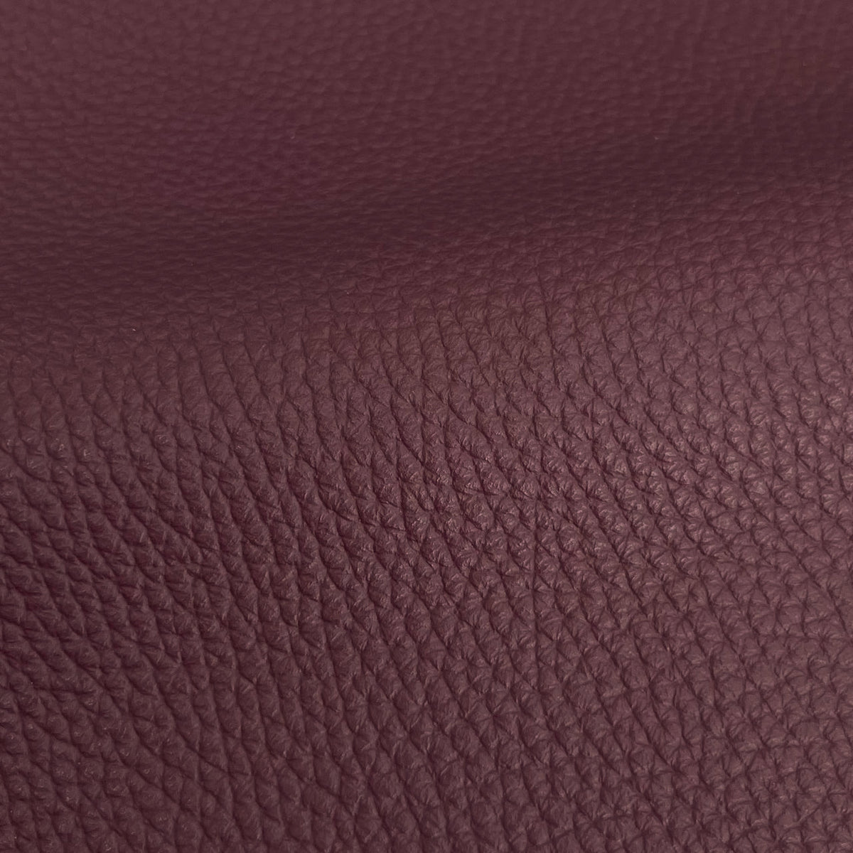 Navajo Cow Pebble Grain Hide | Swatches