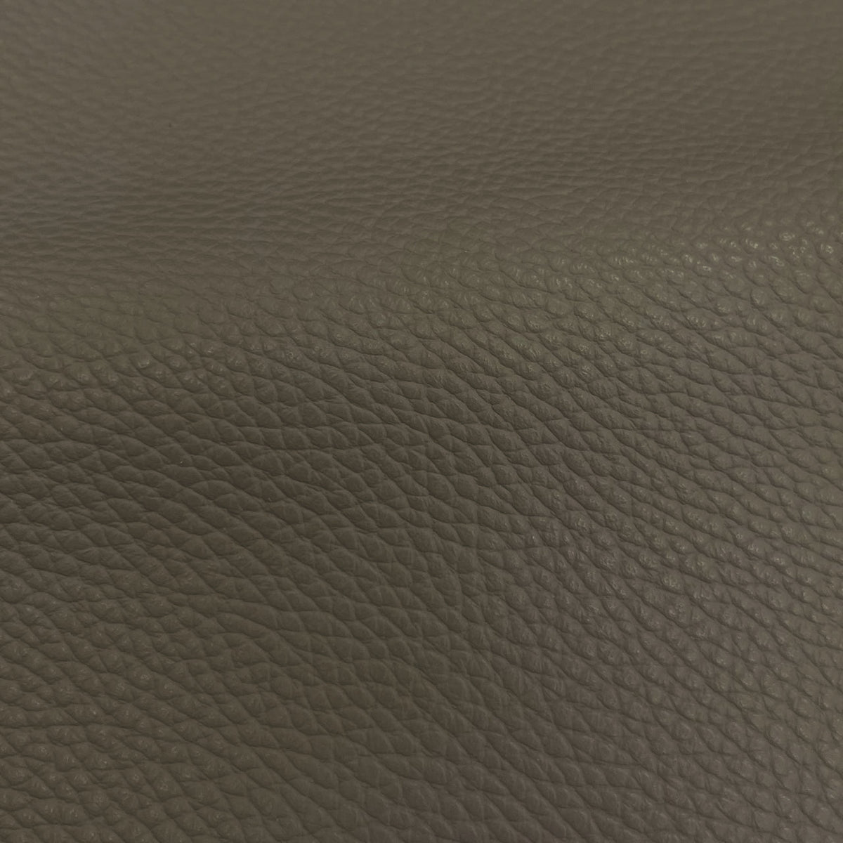 Navajo Cow Pebble Grain Hide | Swatches