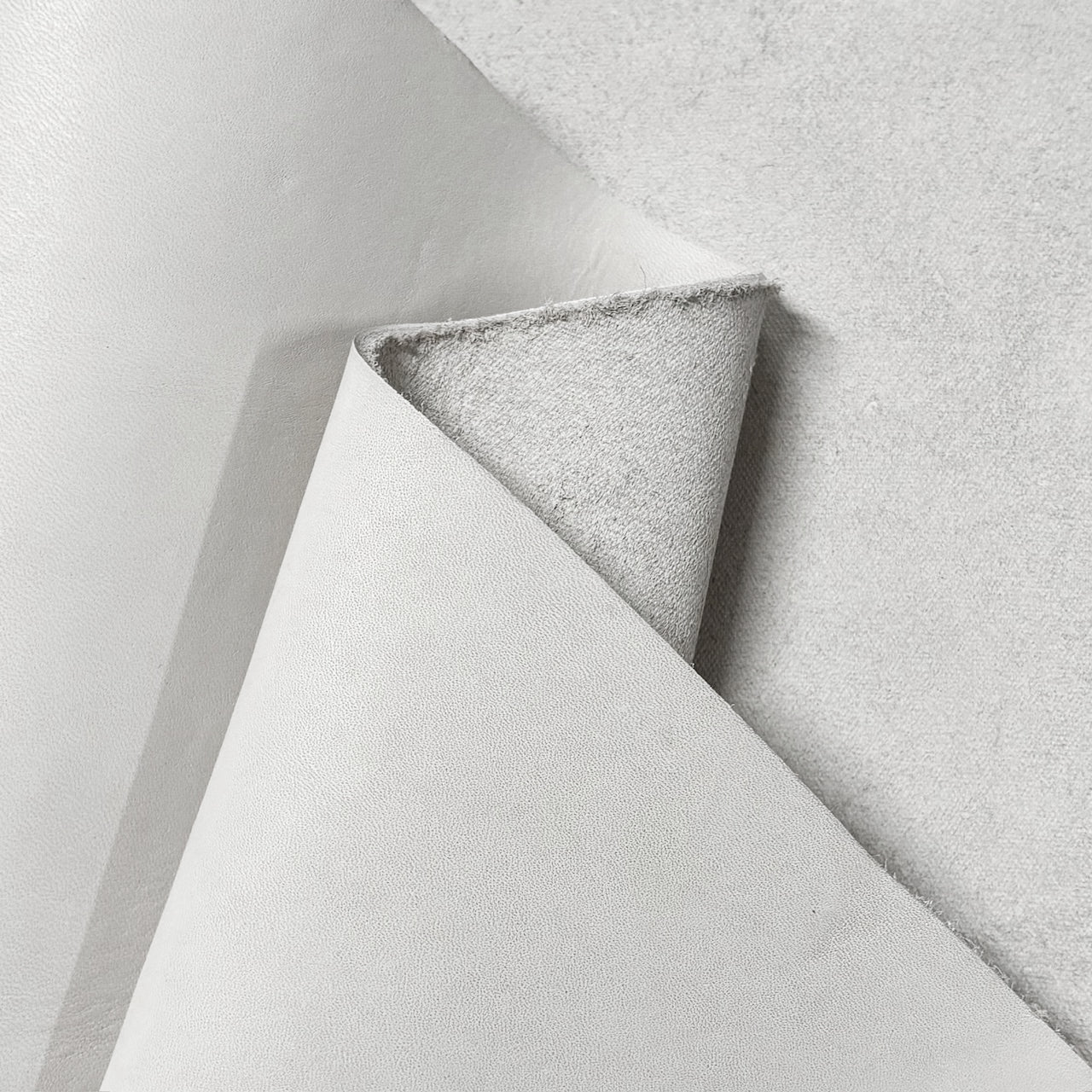 Krava Vegetable Tanned Calf Crust