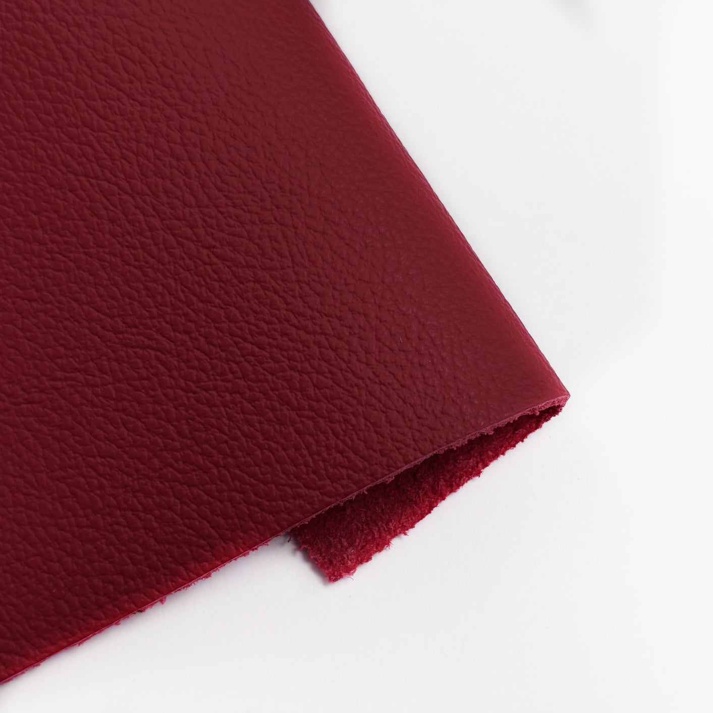 Swatches | Argus German Upholstery Embossed Flame Retardant Cow Leather