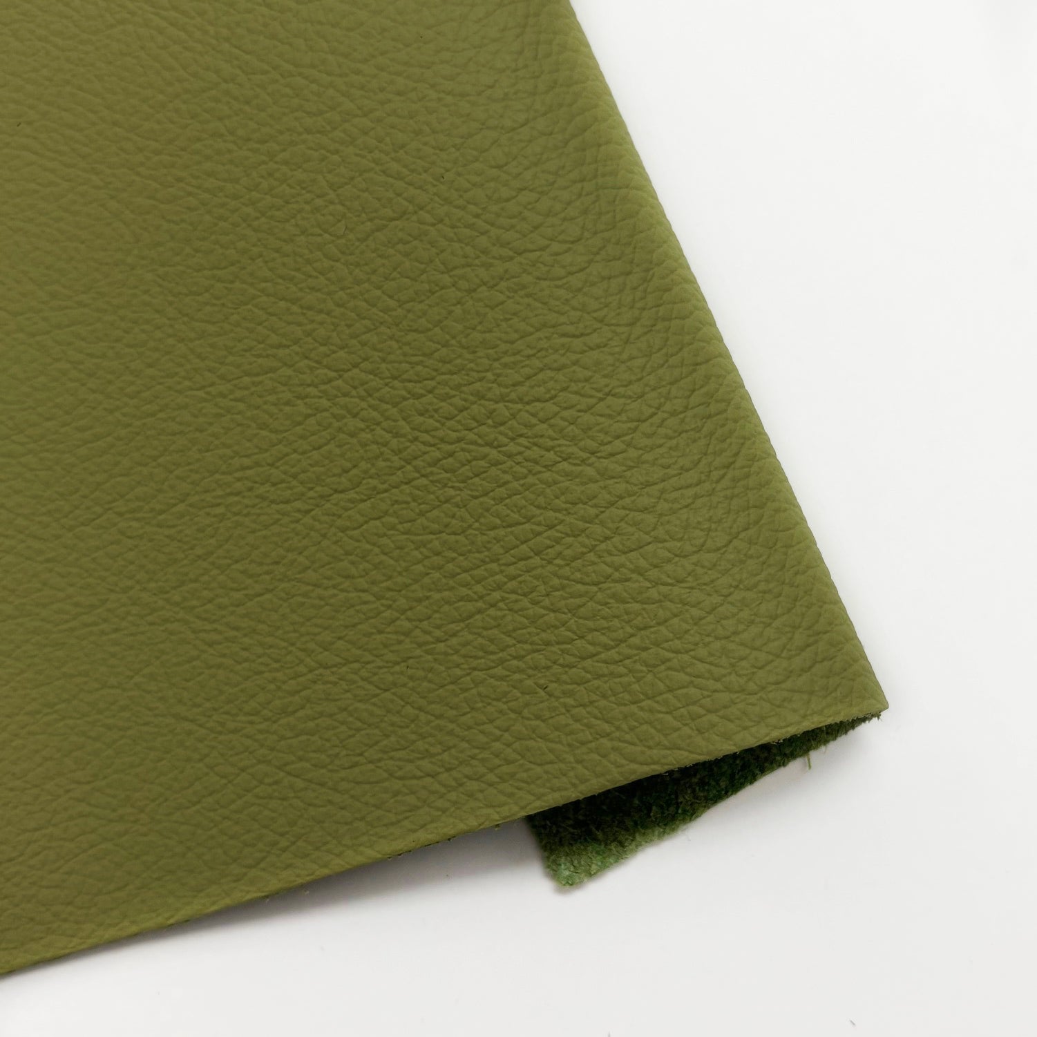 Swatches | Argus German Upholstery Embossed Flame Retardant Cow Leather