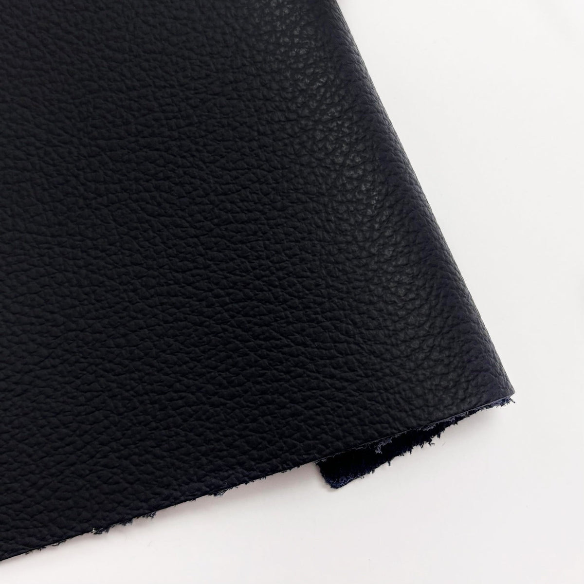 Swatches | Argus German Upholstery Embossed Flame Retardant Cow Leather