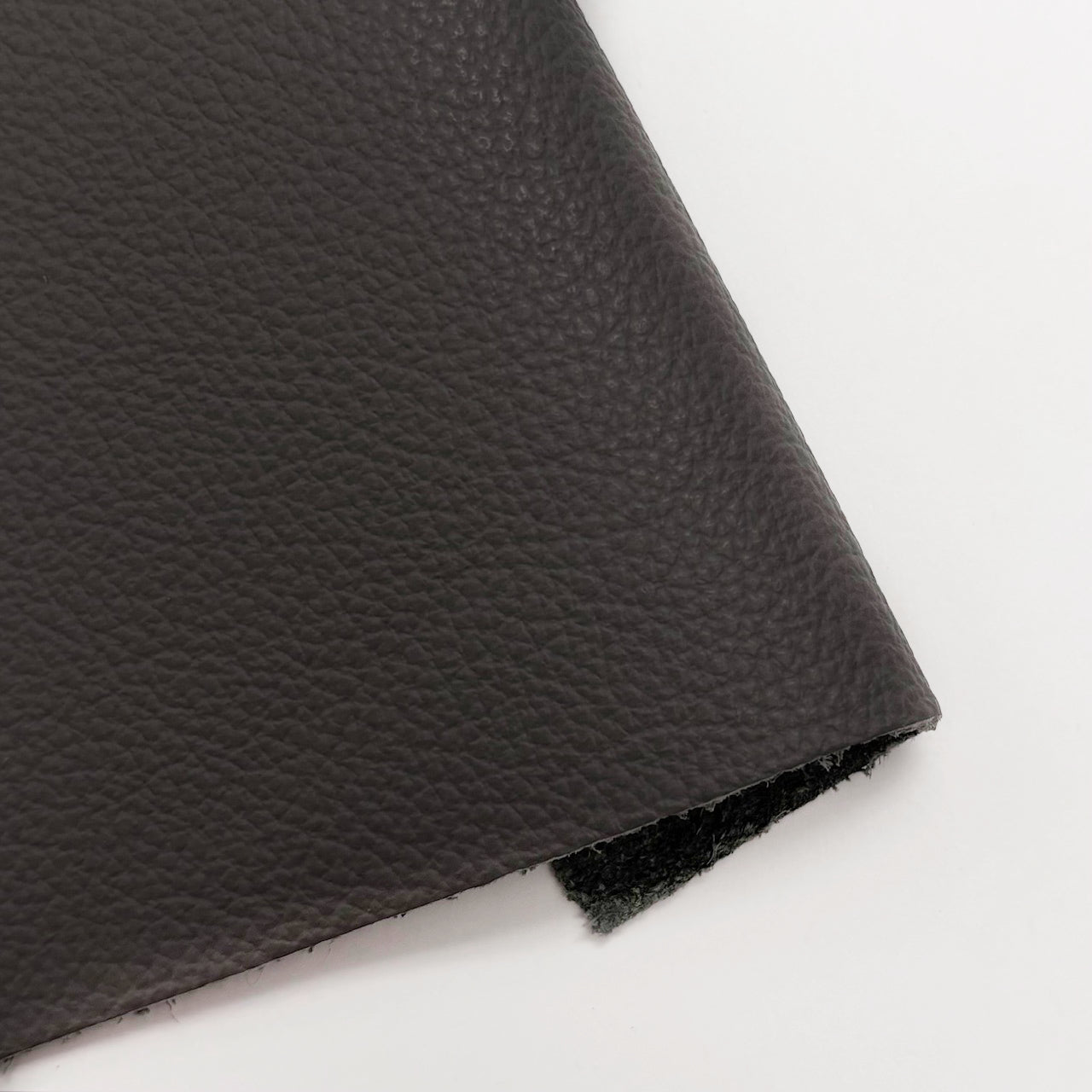 Swatches | Argus German Upholstery Embossed Flame Retardant Cow Leather