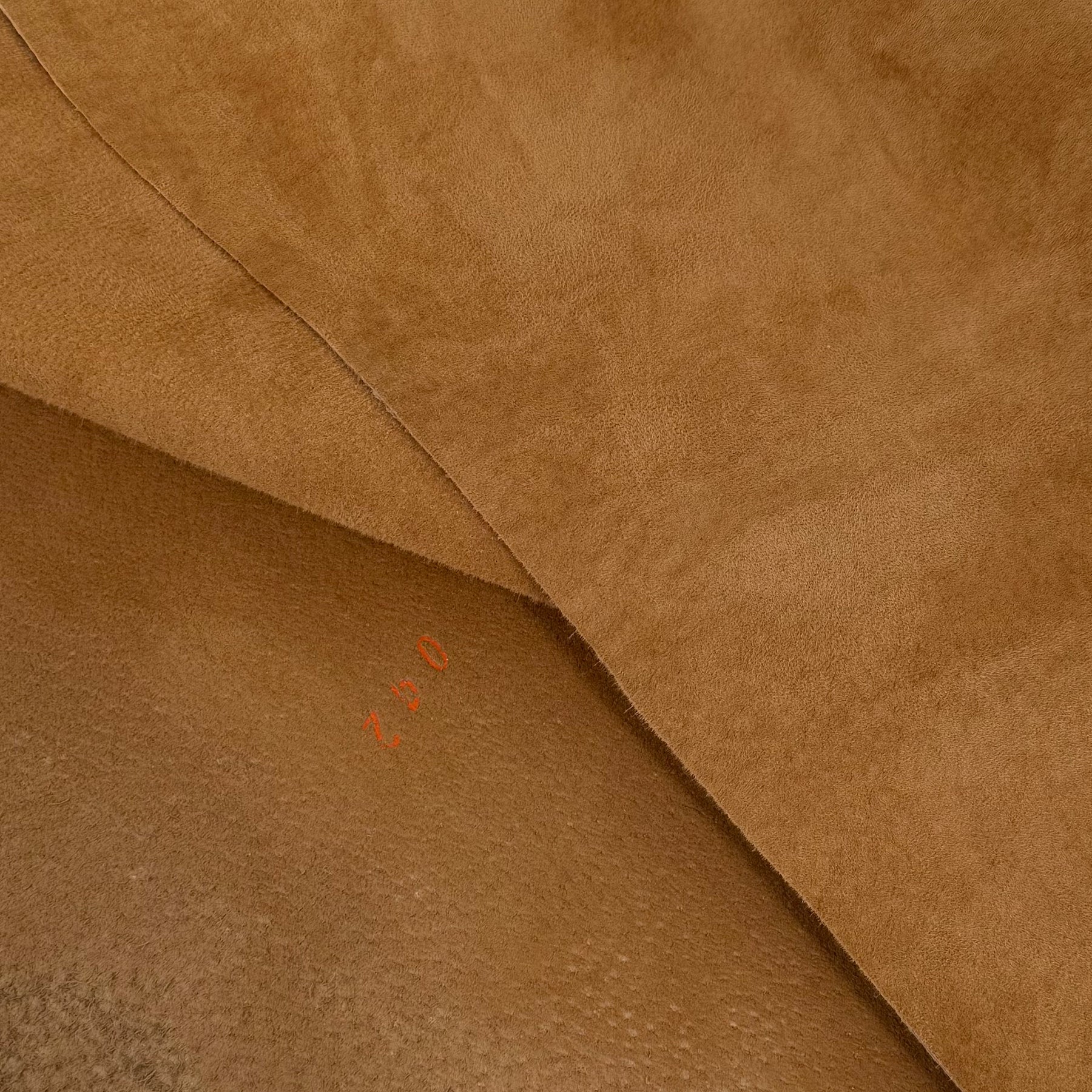 Pig Nubuck Medium-Thick Suede