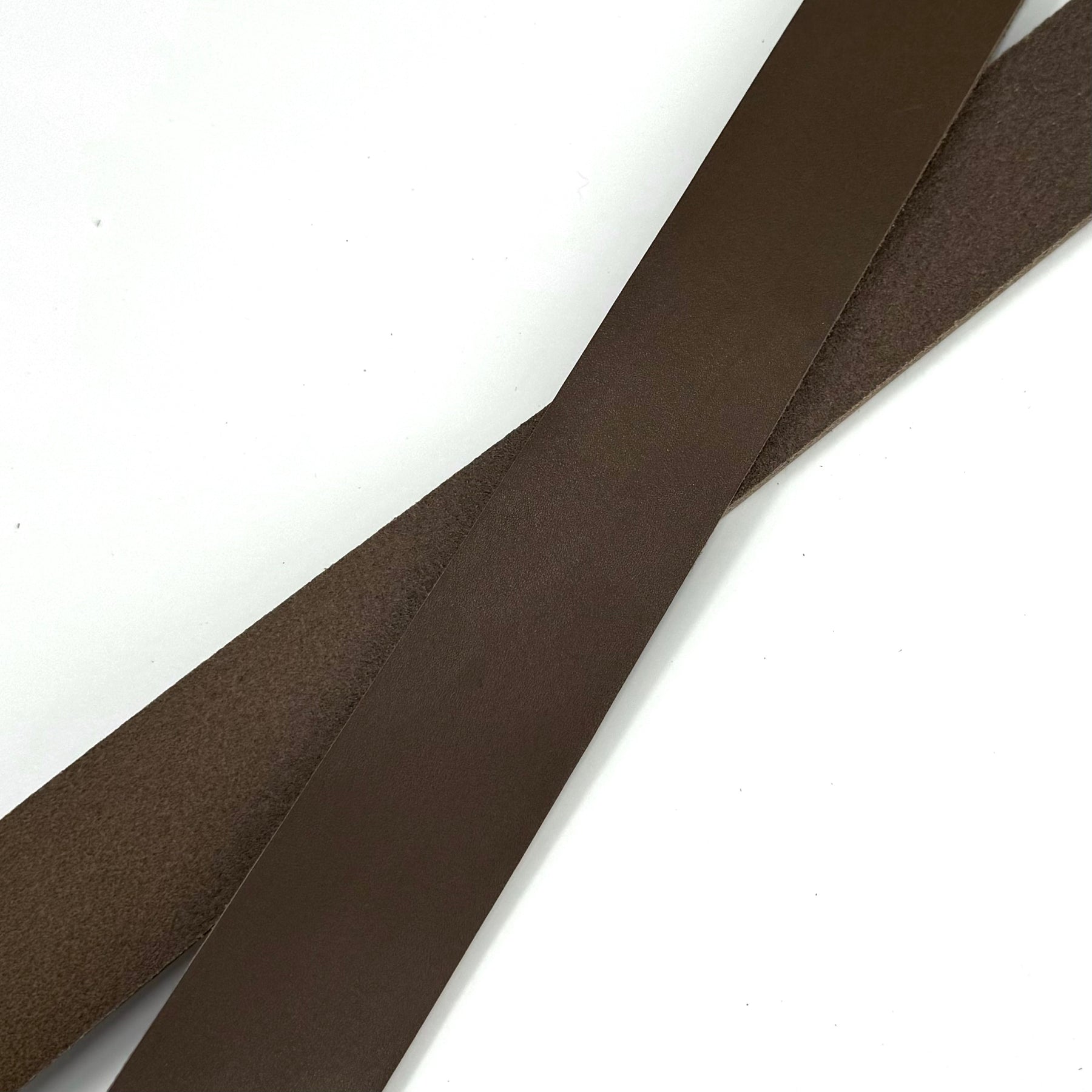 Veg-Tan Cow Shoulder Strips | Ideal for Belts/Harnesses/Straps