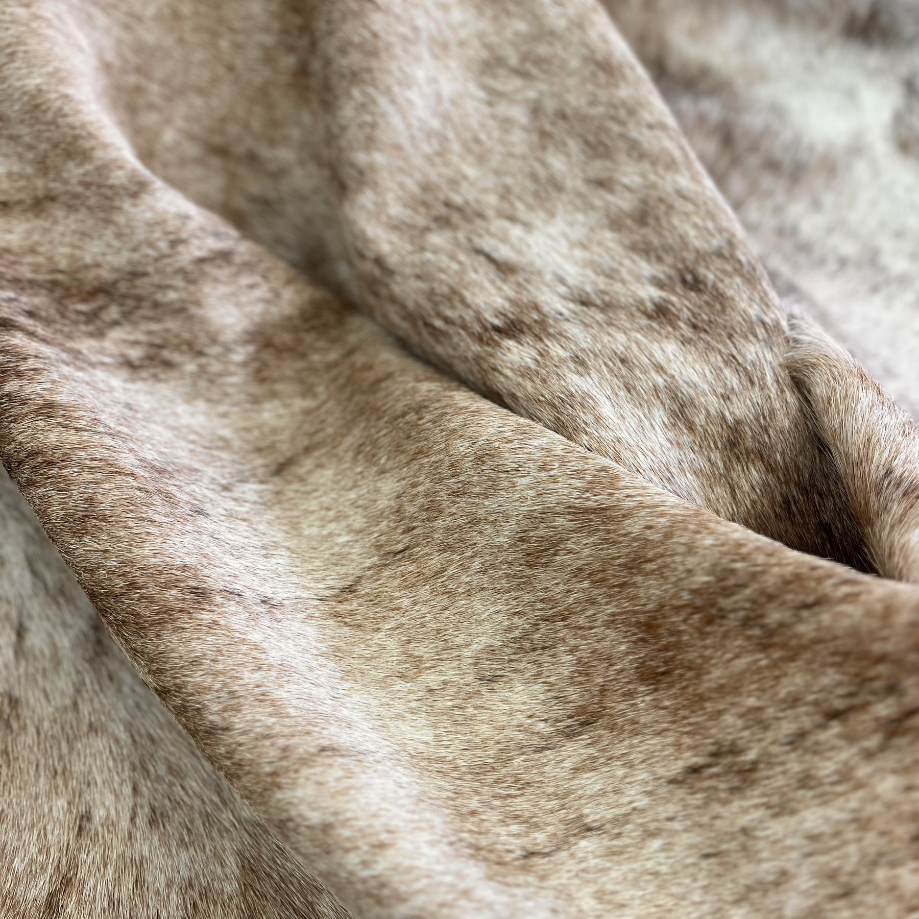 Hair-On Cowhide | Natural Shape