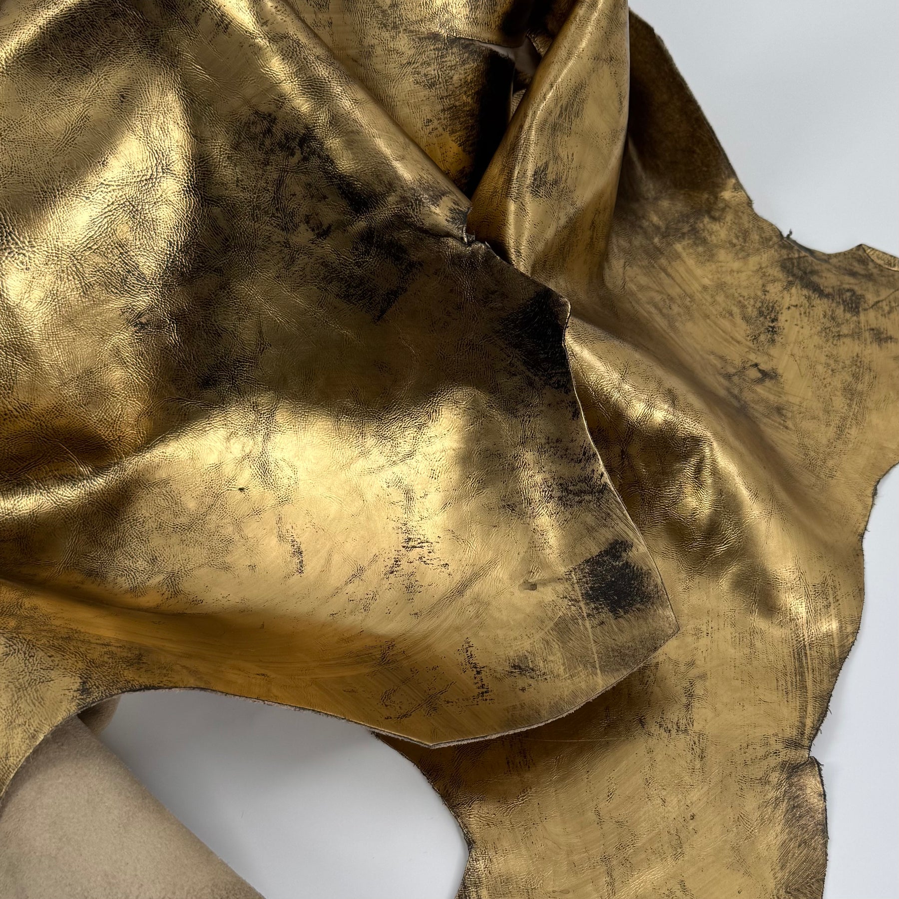 Midas Distressed Metallic Cow