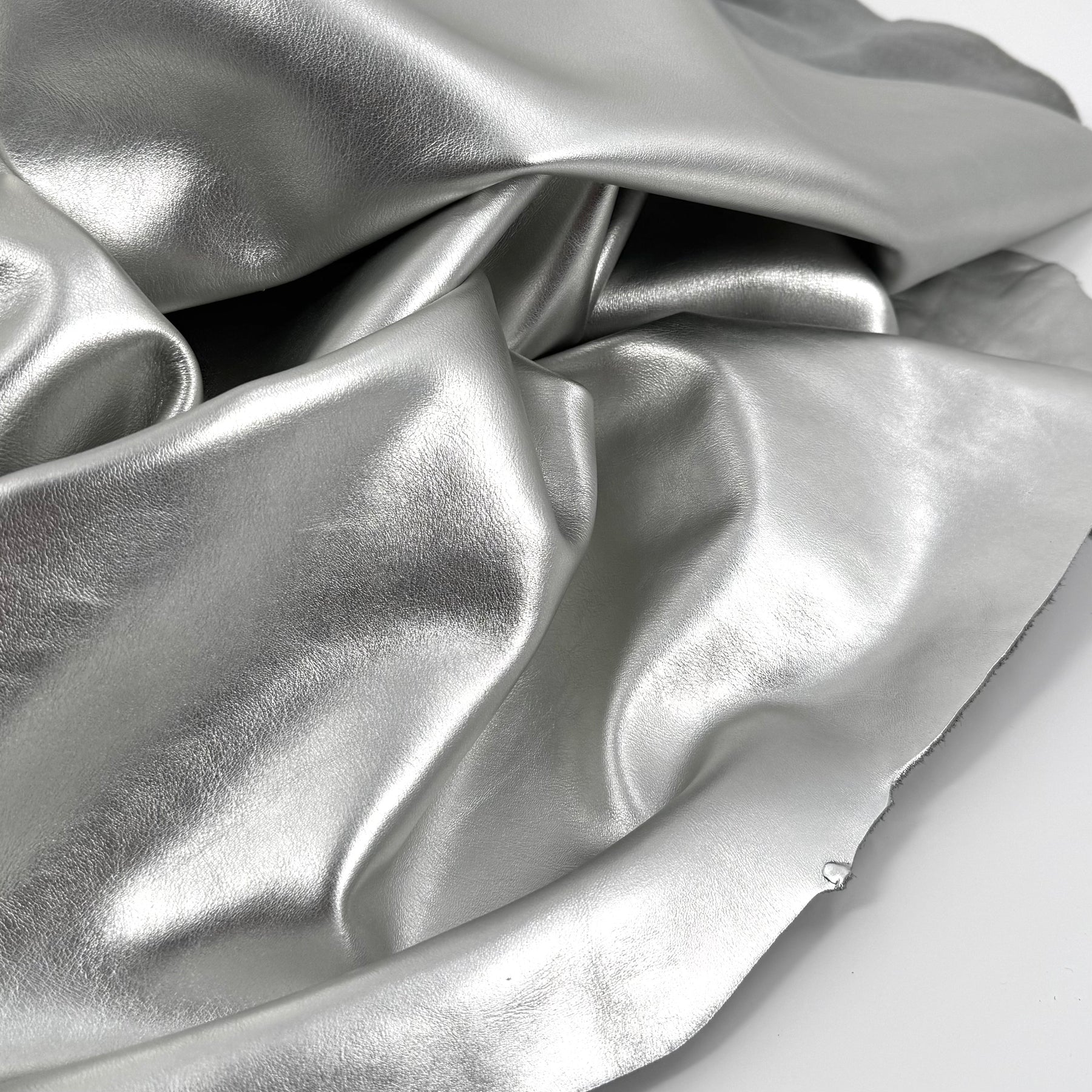 Lustor Soft Tempered Metallic Foil Cow