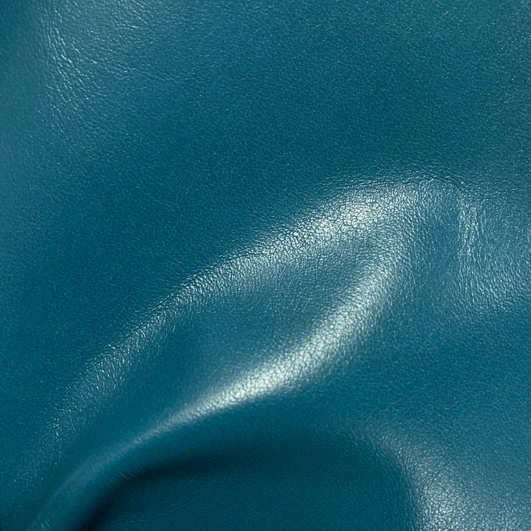 Folson Premium Semi-Shiny Upholstery Cow Leather