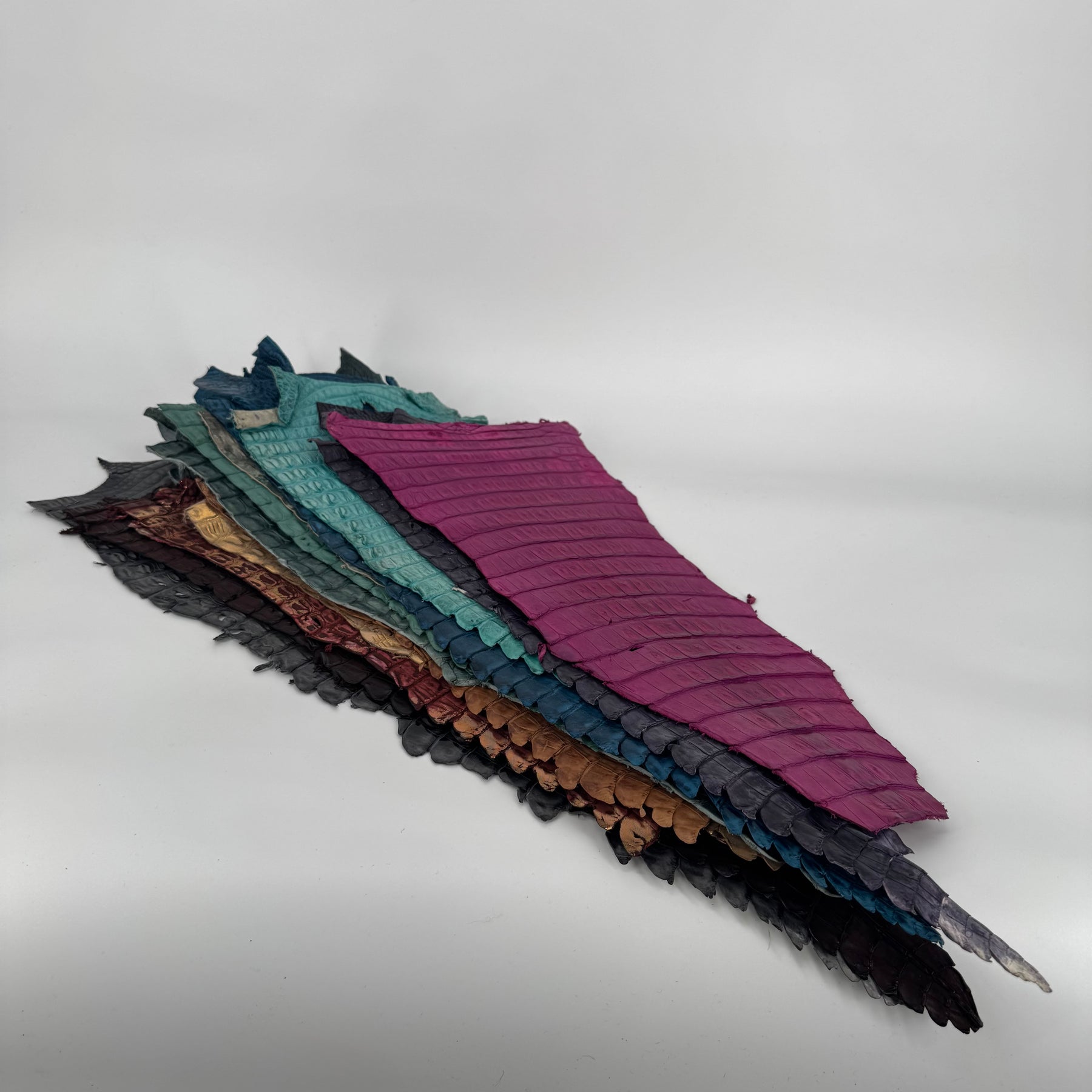 Assorted Caiman Tail Bundle – Multi-Color