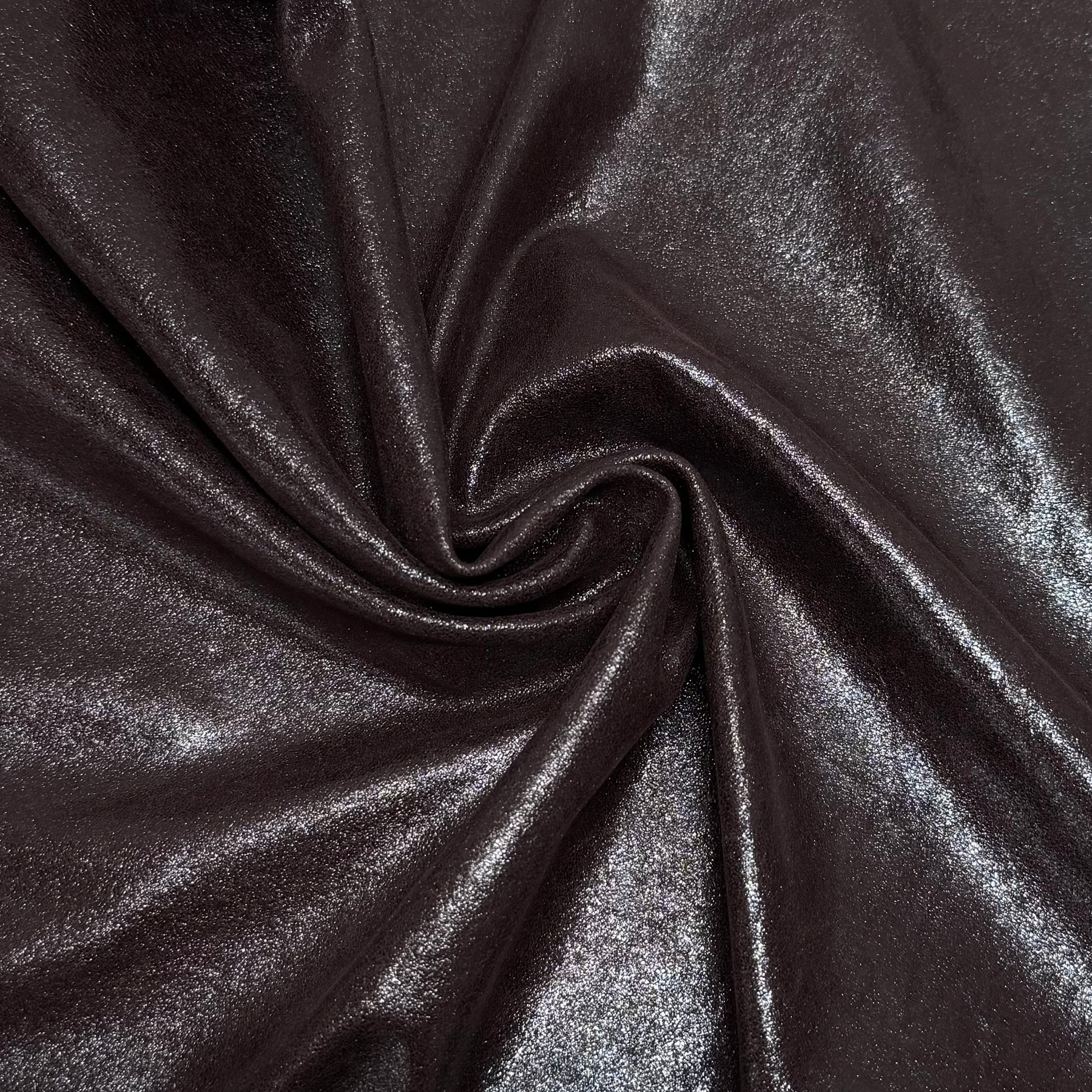 Shiny burgundy lambskin leather with stretch – premium distressed finish ideal for garments and accessories